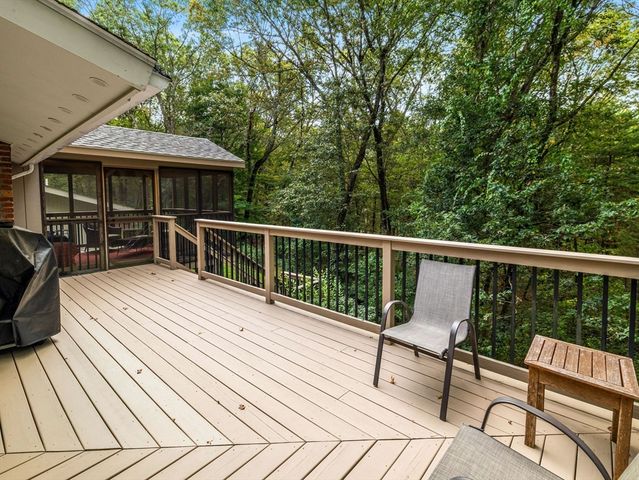 16 Hampshire Rd, Wayland, MA 01778