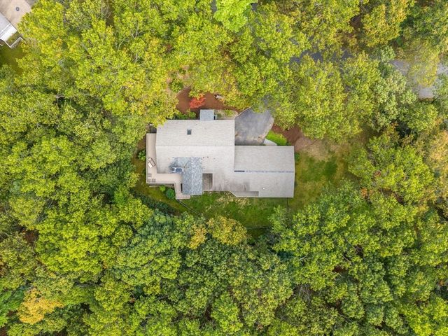 16 Hampshire Rd, Wayland, MA 01778