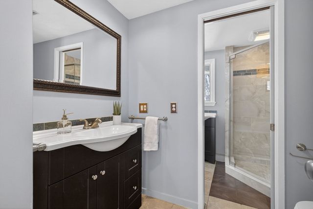 16 Hampshire Rd, Wayland, MA 01778