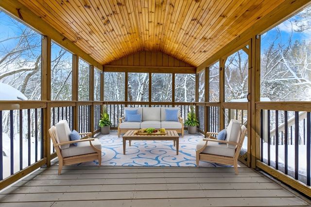 16 Hampshire Rd, Wayland, MA 01778