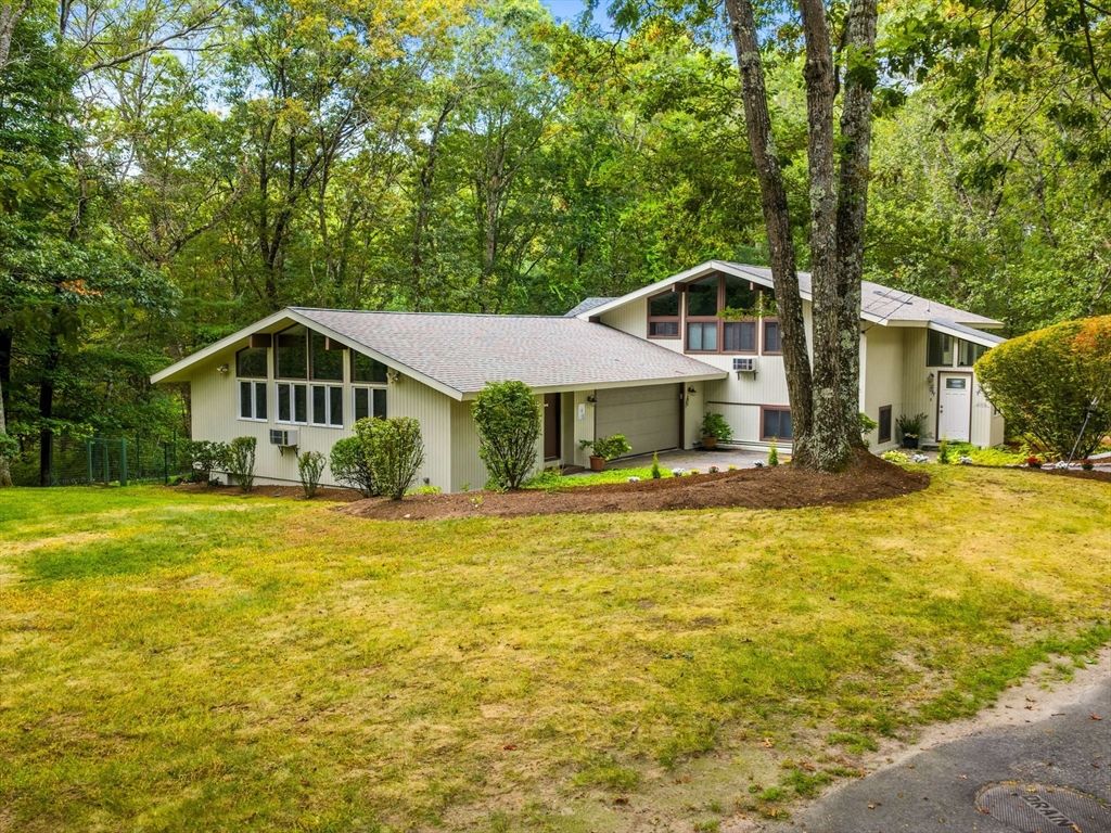 16 Hampshire Rd, Wayland, MA 01778
