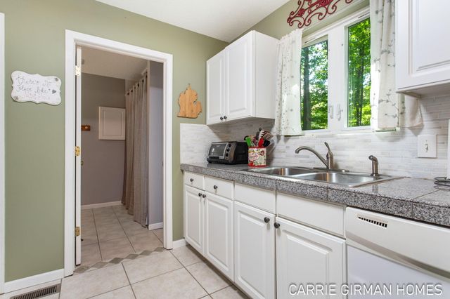 15144 Wintergreen Court, Spring Lake Twp, MI 49456