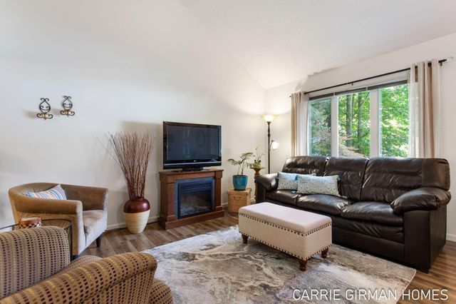 15144 Wintergreen Court, Spring Lake Twp, MI 49456