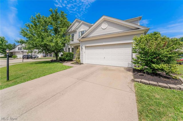 9049 Wynford Lane, Olmsted Twp, OH 44138