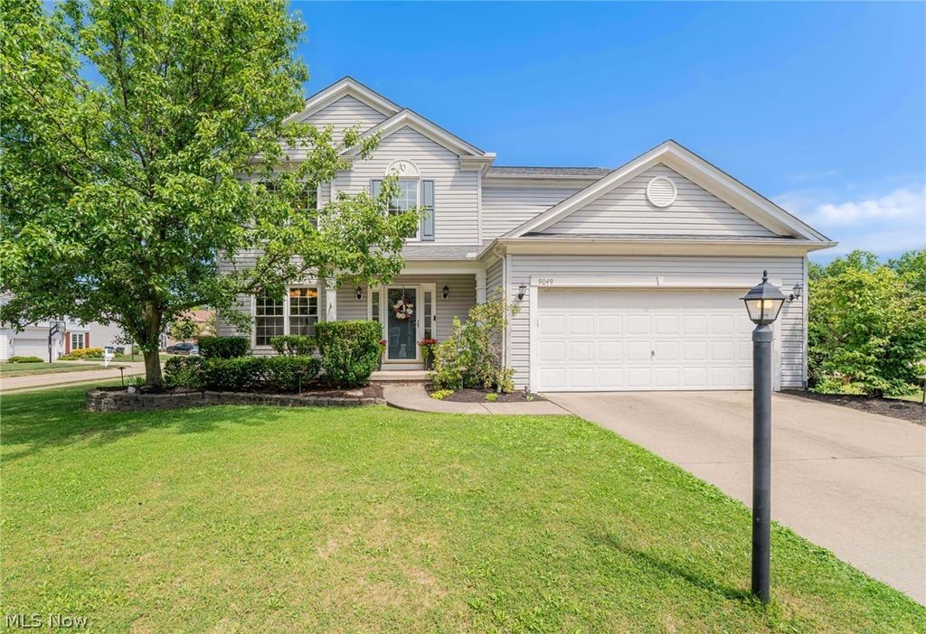 9049 Wynford Lane, Olmsted Twp, OH 44138
