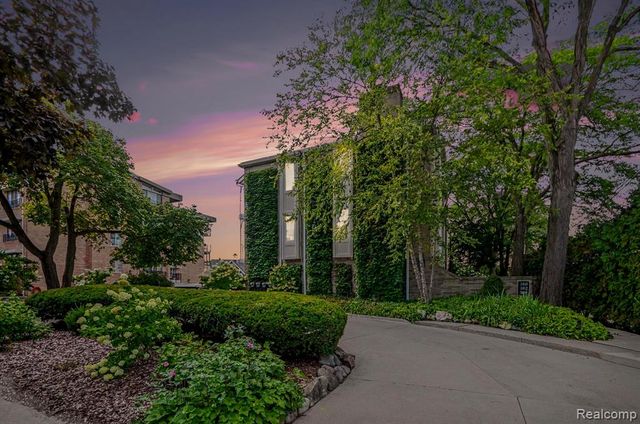 362 Southfield Road, Birmingham, MI 48009