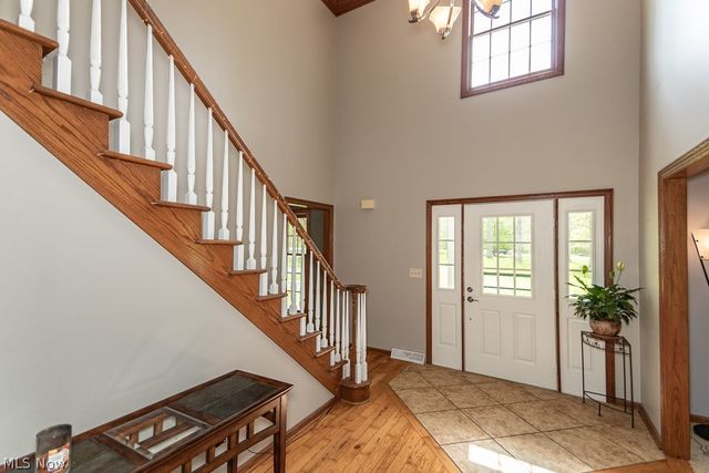 16730 Brigadoon Drive, Chagrin Falls, OH 44023