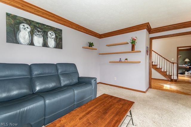 16730 Brigadoon Drive, Chagrin Falls, OH 44023