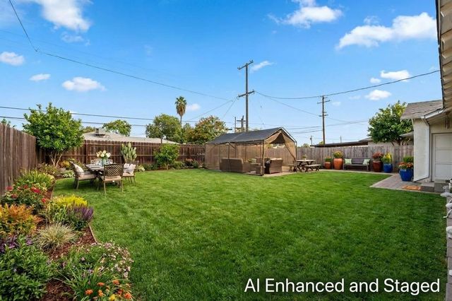 3870 N Hulbert Avenue, Fresno, CA 93705