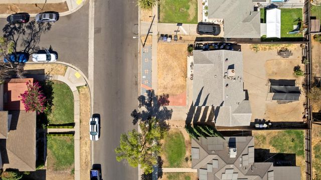 3870 N Hulbert Avenue, Fresno, CA 93705