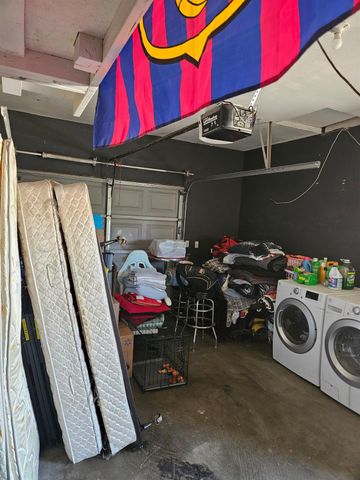 3870 N Hulbert Avenue, Fresno, CA 93705
