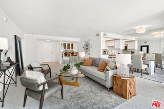 1221 N Kings Road 305, West Hollywood, CA 90069