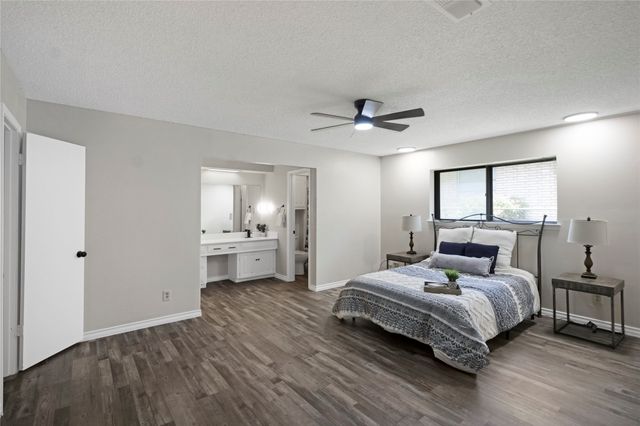 631 E Cherry Street, Duncanville, TX 75116