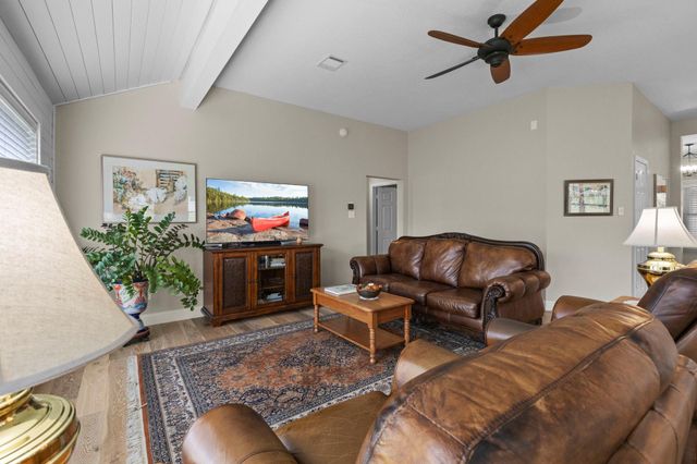 113 Scenic DR, Horseshoe Bay, TX 78657