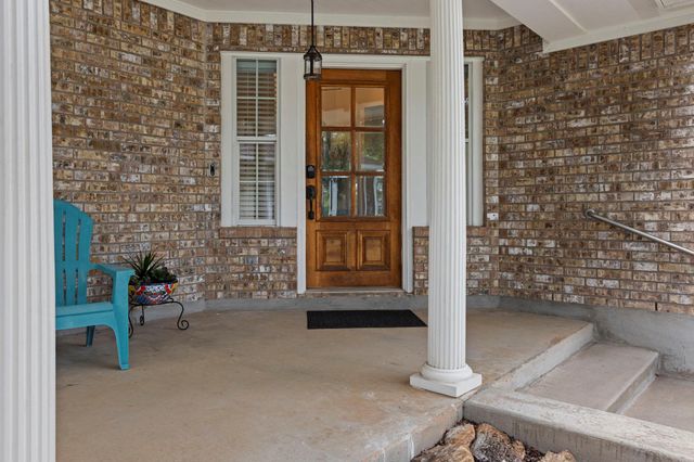 113 Scenic DR, Horseshoe Bay, TX 78657