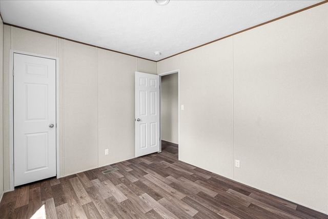 206 SE CR 3048A, Corsicana, TX 75109