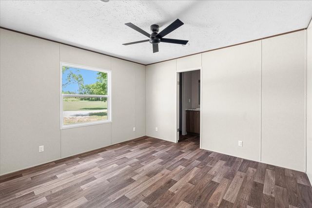 206 SE CR 3048A, Corsicana, TX 75109