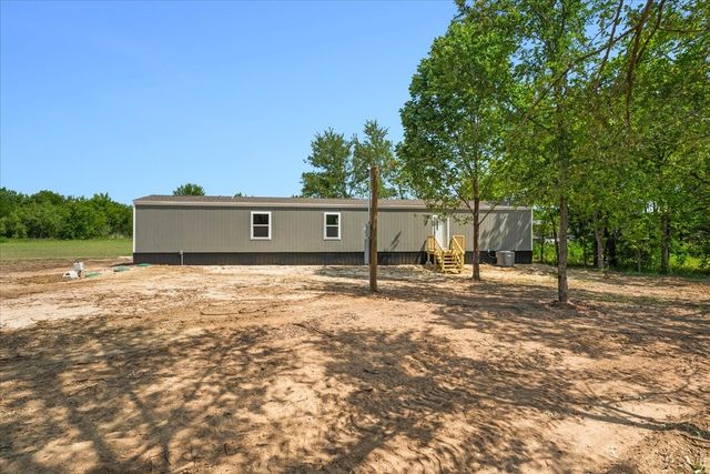 206 SE CR 3048A, Corsicana, TX 75109