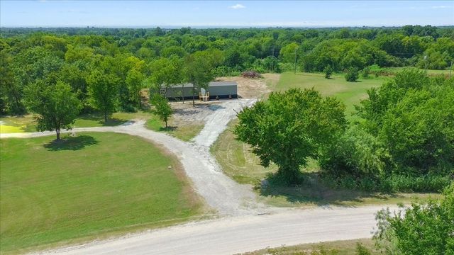206 SE CR 3048A, Corsicana, TX 75109
