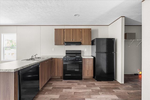 206 SE CR 3048A, Corsicana, TX 75109
