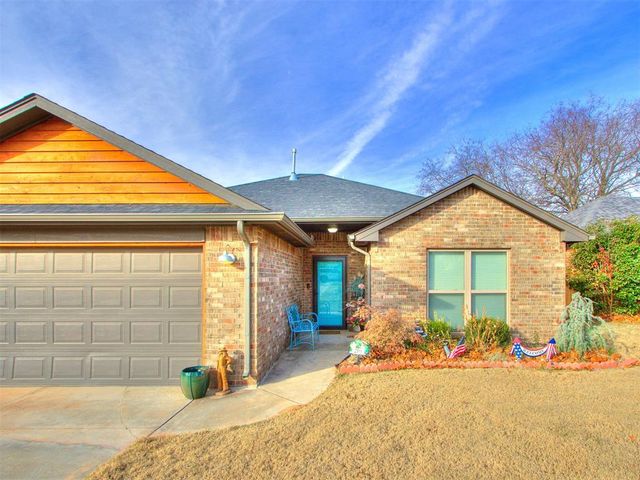 210 S 7th Street, Noble, OK 73068