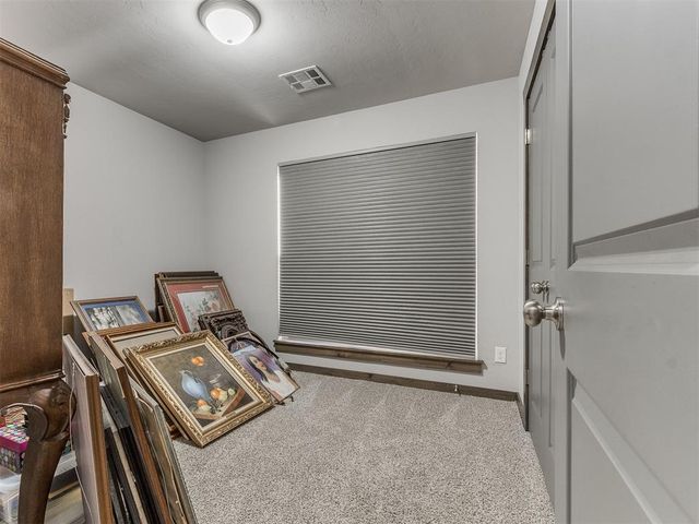 210 S 7th Street, Noble, OK 73068