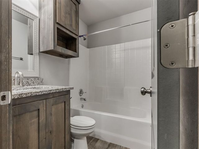 210 S 7th Street, Noble, OK 73068