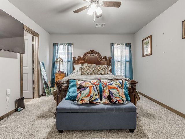 210 S 7th Street, Noble, OK 73068