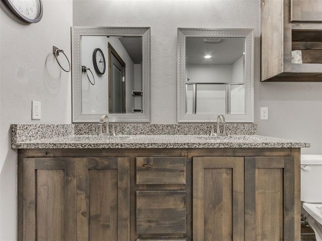 210 S 7th Street, Noble, OK 73068