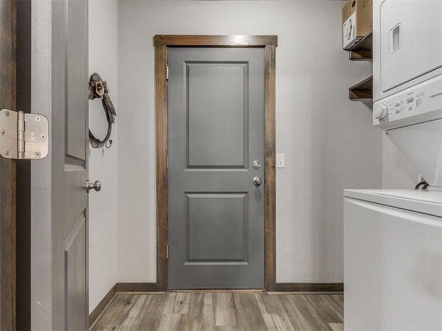 210 S 7th Street, Noble, OK 73068