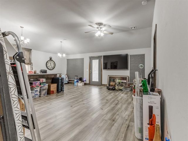 210 S 7th Street, Noble, OK 73068