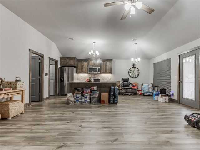 210 S 7th Street, Noble, OK 73068