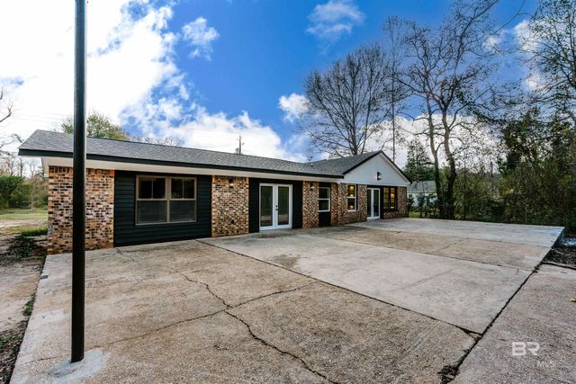 1190 Military Road, Mount Vernon, AL 36560