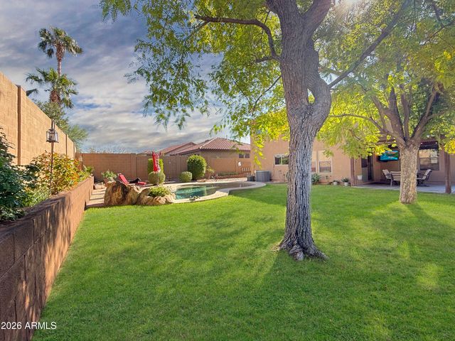 10562 W VIA DEL SOL --, Peoria, AZ 85383