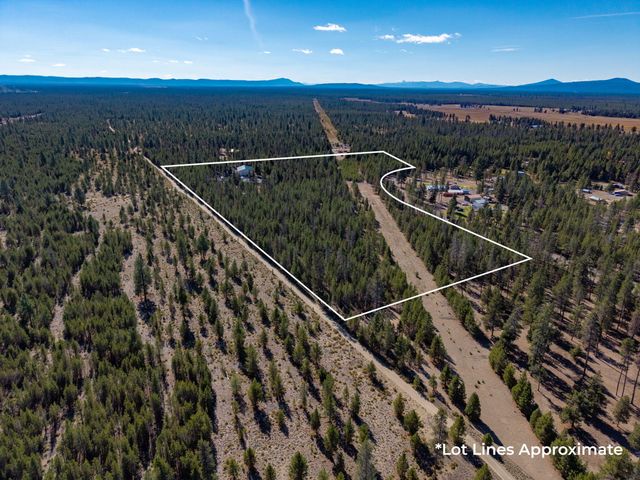 16549 Wayne Drive, La Pine, OR 97739