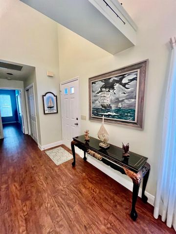 2520 SE Tropical East Circle E, Port St Lucie, FL 34952