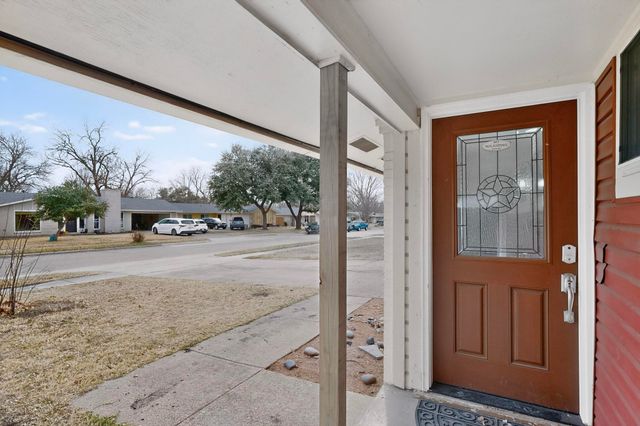 11317 Carissa Drive, Dallas, TX 75218