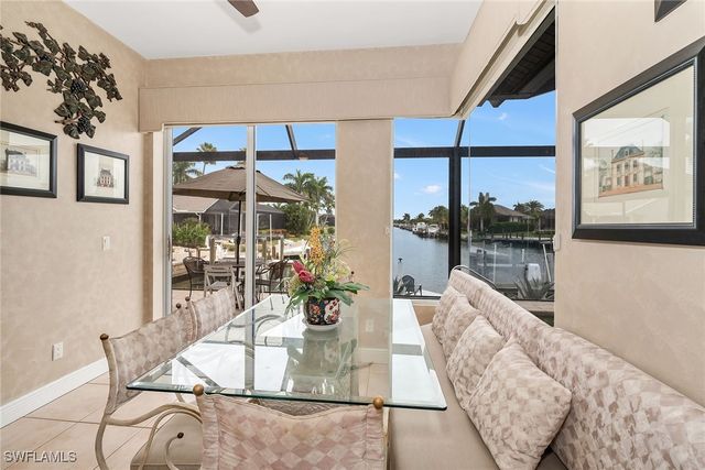 21 Hickory CT, Marco Island, FL 34145