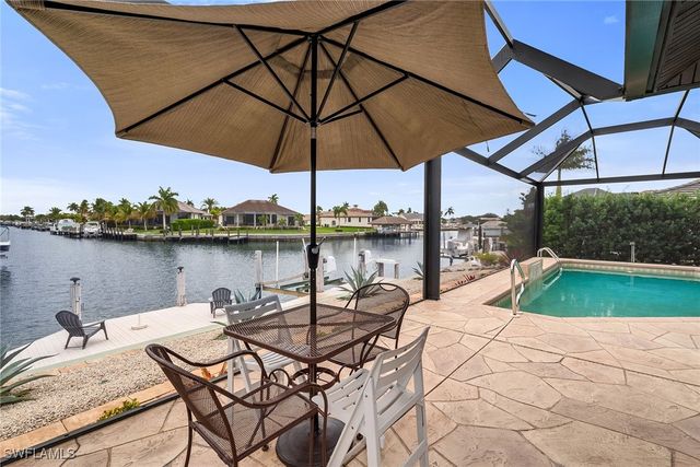 21 Hickory CT, Marco Island, FL 34145