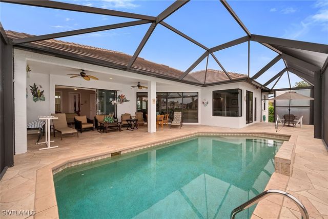 21 Hickory CT, Marco Island, FL 34145