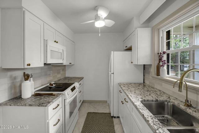 317 Driftwood Circle B, Southern Pines, NC 28387