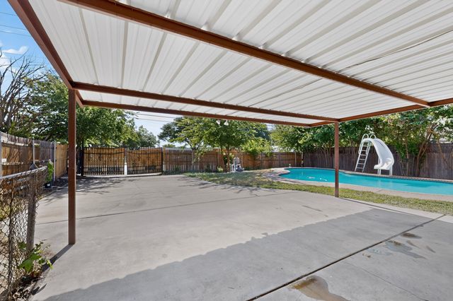 5451 Lubbock Avenue, Fort Worth, TX 76133