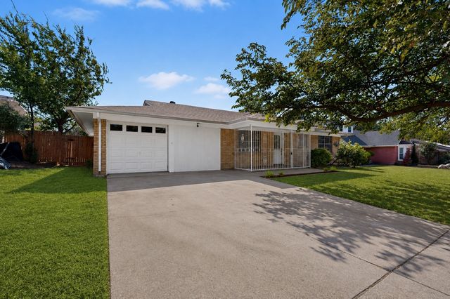 5451 Lubbock Avenue, Fort Worth, TX 76133