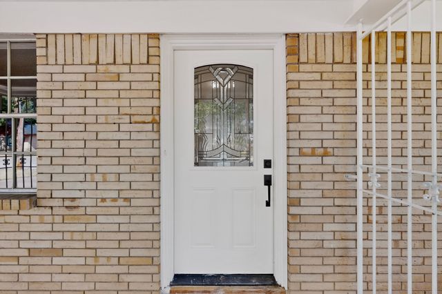 5451 Lubbock Avenue, Fort Worth, TX 76133