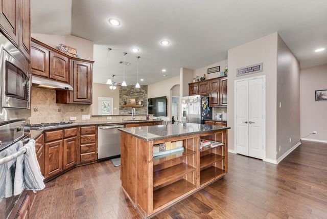 10013 Waterstone Way, Mckinney, TX 75072