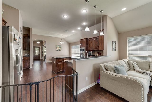 10013 Waterstone Way, Mckinney, TX 75072