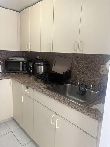 6620 W 2nd Court 403, Hialeah, FL 33012