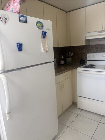 6620 W 2nd Court 403, Hialeah, FL 33012
