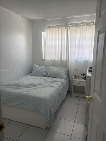 6620 W 2nd Court 403, Hialeah, FL 33012