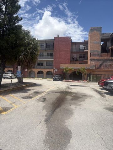 6620 W 2nd Court 403, Hialeah, FL 33012